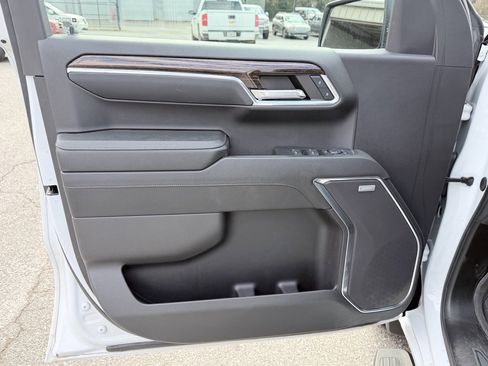 Used 2024 GMC Sierra 1500 Elevation w/ Elevation Premium Package image 24