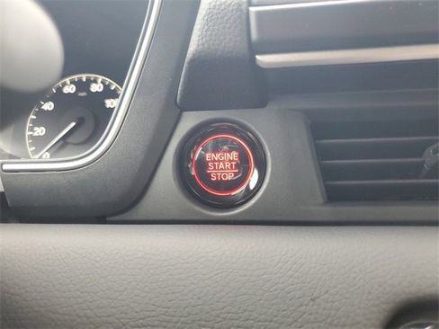 New 2025 Honda Pilot EX-L image 26