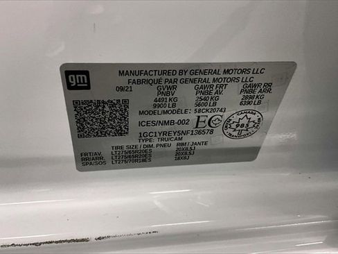 Used 2022 Chevrolet Silverado 2500 High Country image 38