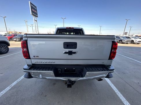 Used 2019 Chevrolet Silverado 2500 LT w/ Texas Edition image 3