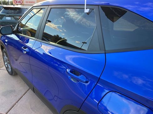 Certified 2022 Kia Seltos LX image 16