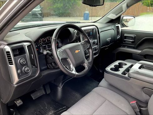 Used 2019 Chevrolet Silverado 1500 LT AWD/4WD image 8