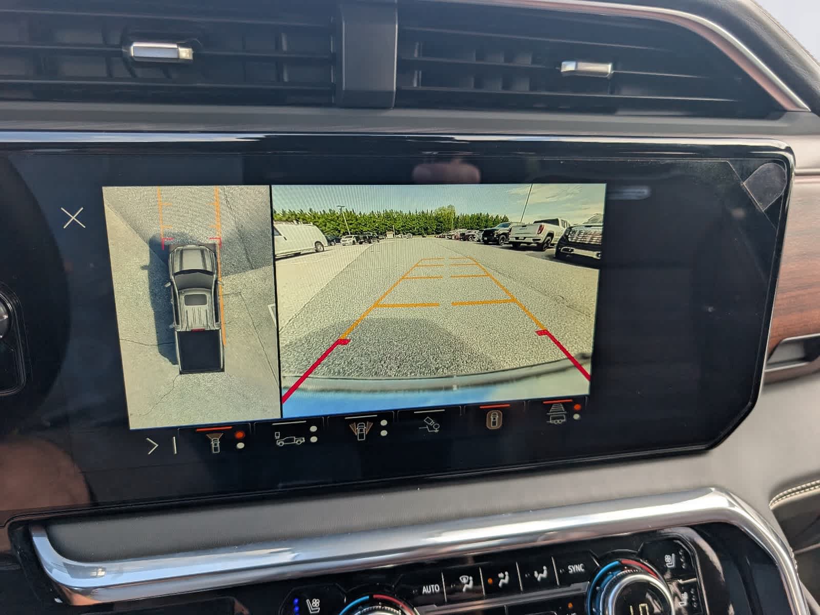 Certified 2026 GMC Sierra 1500 Denali Ultimate AWD/4WD image 32