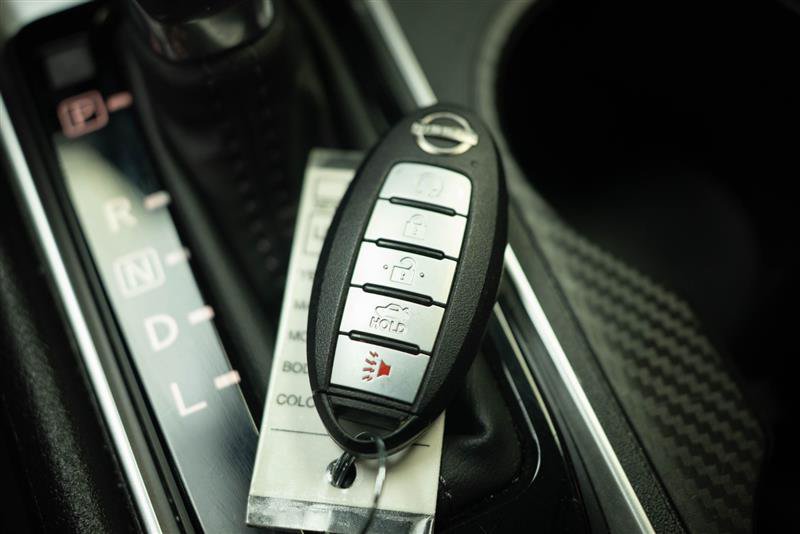 Used 2025 Nissan Altima 2.5 SV AWD/4WD image 24