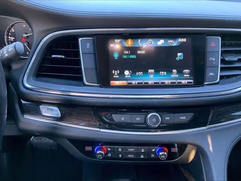 Used 2019 Buick Enclave Avenir image 6