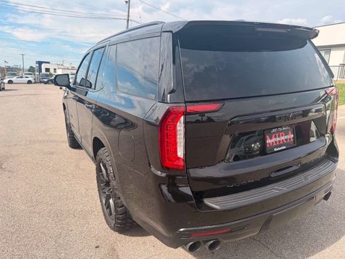 Used 2021 GMC Yukon Denali w/ Denali Ultimate Package AWD/4WD image 25