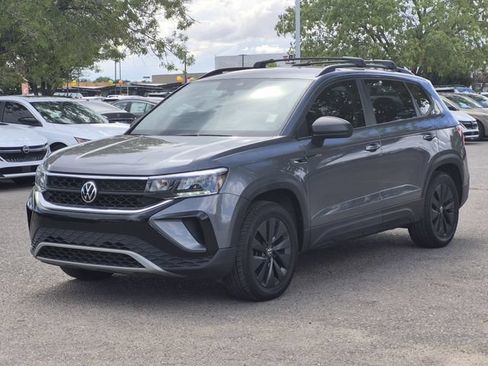 Used 2022 Volkswagen Taos S w/ IQ Drive S Package AWD/4WD image 2