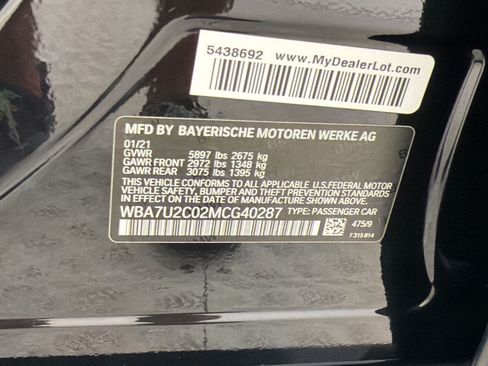 Used 2021 BMW 750i xDrive w/ Executive Package AWD/4WD image 25
