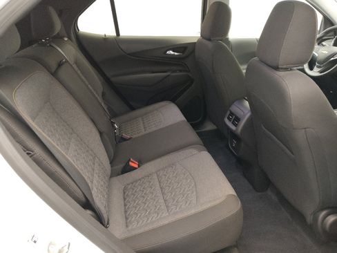 Used 2024 Chevrolet Equinox LT image 19