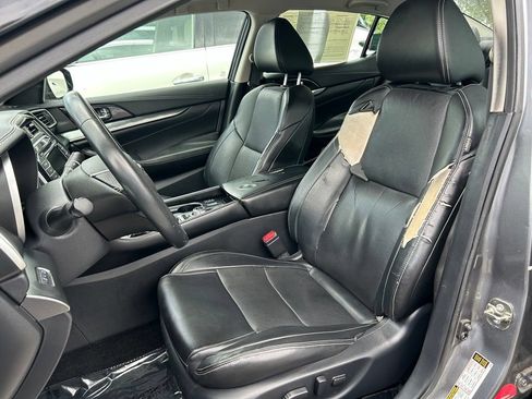Used 2019 Nissan Maxima 3.5 SV w/ Floor Mat Group FWD image 20