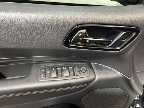 Used 2025 Dodge Durango GT AWD/4WD image 26