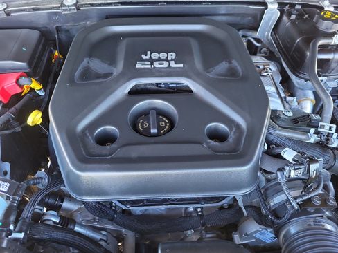 Used 2022 Jeep Wrangler Unlimited Rubicon 4xe w/ Cold Weather Group image 16