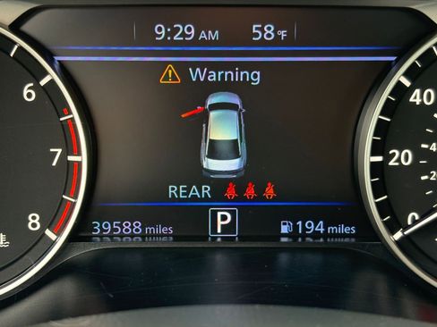 Used 2025 Nissan Altima 2.5 SV FWD image 40