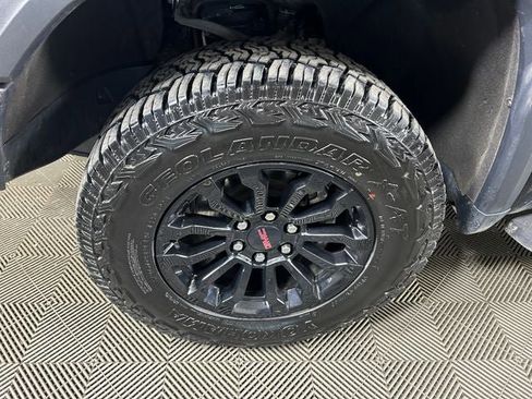 Used 2023 GMC Sierra 1500 AT4X AWD/4WD image 11