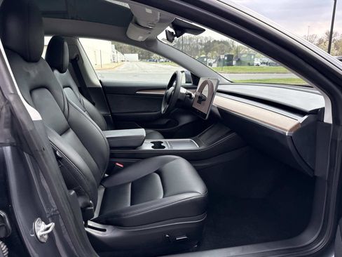 Used 2023 Tesla Model 3 Standard Range RWD image 16