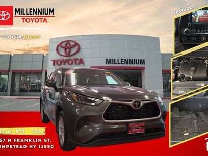 Certified 2021 Toyota Highlander L