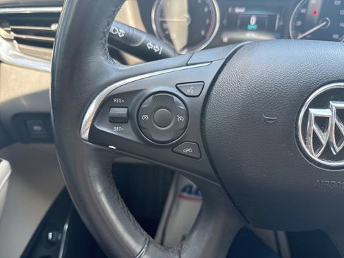 Used 2019 Buick Enclave Essence FWD image 24