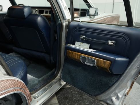 Used 1987 Mercury Grand Marquis Colony Park GS image 39