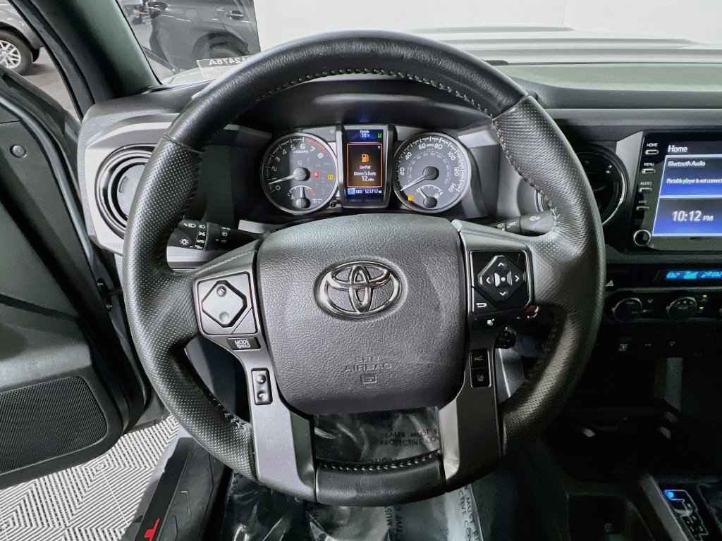 Used 2021 Toyota Tacoma TRD Sport w/ Technology Package AWD/4WD image 10