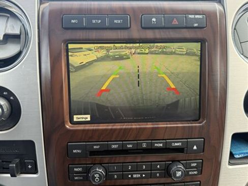 Used 2010 Ford F150 Platinum image 12