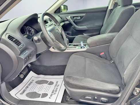Used 2015 Nissan Altima 2.5 SV w/ Convenience Package FWD image 15