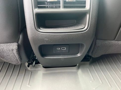 Used 2023 Cadillac XT5 Premium Luxury w/ Technology Package AWD/4WD image 26