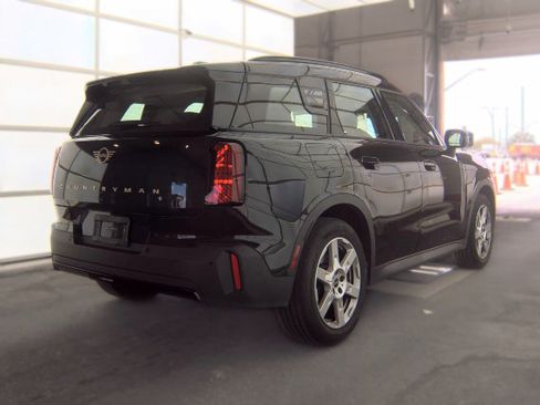 Used 2025 MINI Cooper Countryman S AWD/4WD image 2