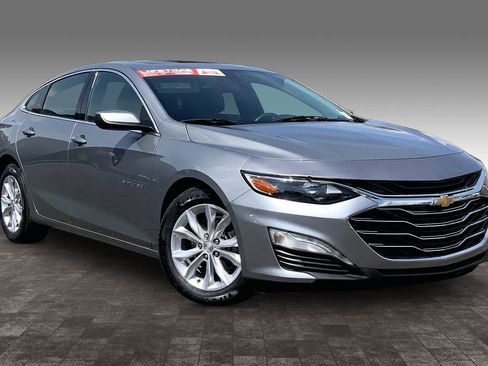 Used 2023 Chevrolet Malibu LT image 3