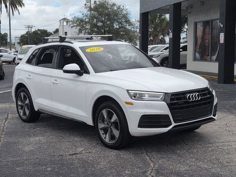 Used 2020 Audi Q5 2.0T Premium AWD/4WD image 3