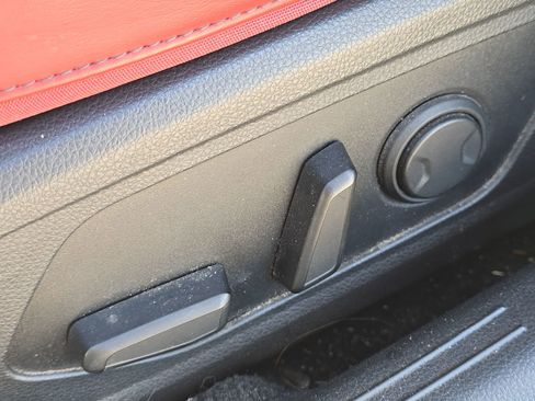 Used 2025 Kia K5 GT-Line w/ GT-Line Premium Package image 12