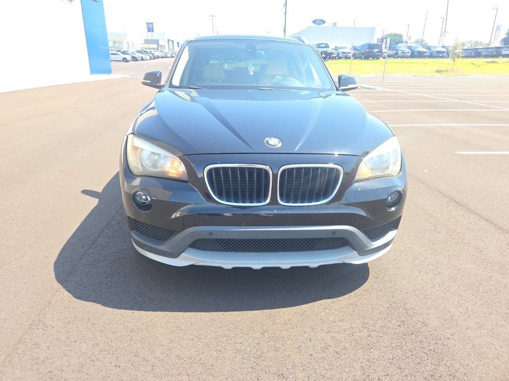 Used 2015 BMW X1 sDrive28i RWD image 2