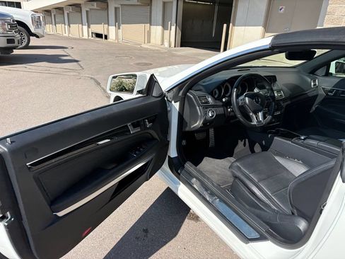 Used 2015 Mercedes-Benz E 550 Cabriolet image 15