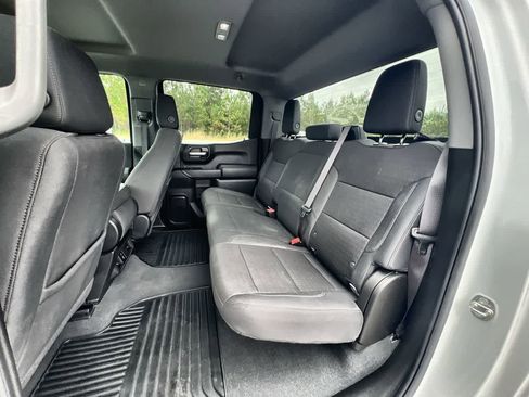 Used 2024 Chevrolet Silverado 1500 Custom image 24