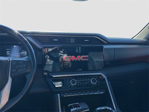 Used 2022 GMC Sierra 1500 Denali image 15