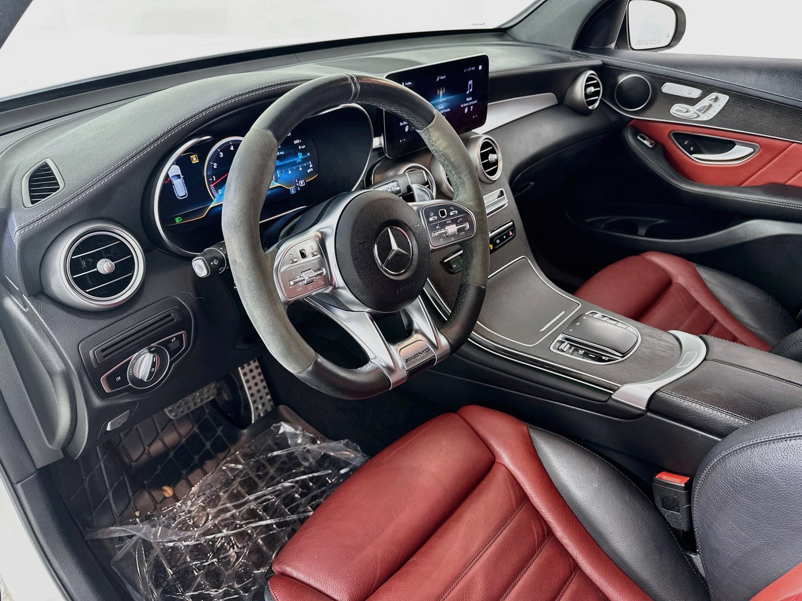 Used 2022 Mercedes-Benz GLC 43 AMG 4MATIC image 9