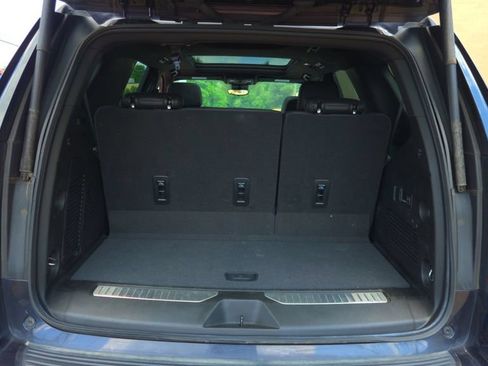 Used 2023 Chevrolet Tahoe High Country AWD/4WD image 6