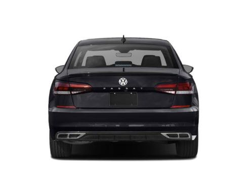 Used 2021 Volkswagen Passat 2.0T R-Line image 5