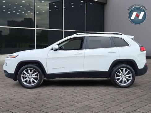 Used 2018 Jeep Cherokee Limited image 2
