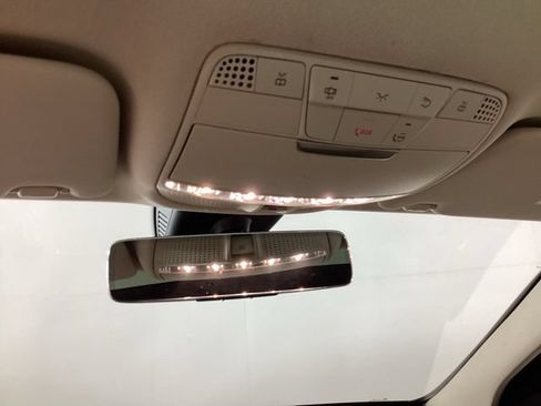 Used 2021 Mercedes-Benz C 300 4MATIC Sedan image 14