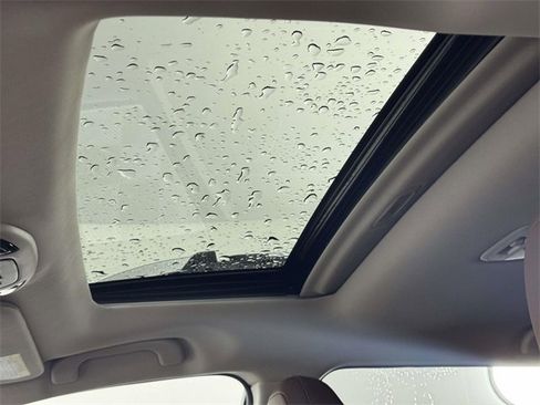 Certified 2025 Subaru Outback Touring image 31