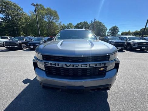 Used 2021 Chevrolet Silverado 1500 Custom AWD/4WD image 3