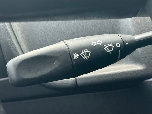 Used 2009 Dodge Challenger SRT8 w/ SRT Option Group II image 56