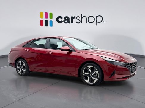 Used 2023 Hyundai Elantra SEL w/ Convenience Package FWD image 7