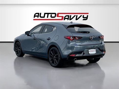 Used 2022 MAZDA MAZDA3 s image 5