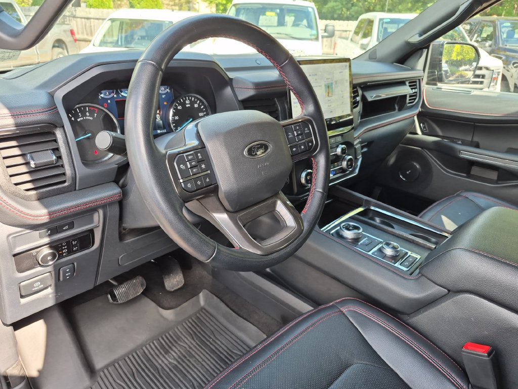 Certified 2023 Ford Expedition Limited AWD/4WD image 18