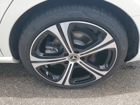 Used 2025 Mercedes-Benz C 300 Sedan image 26