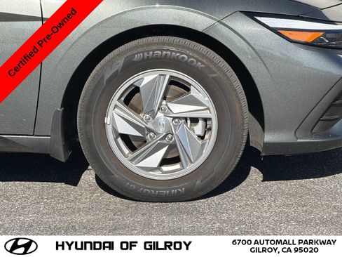 Certified 2026 Hyundai Elantra SE FWD image 26
