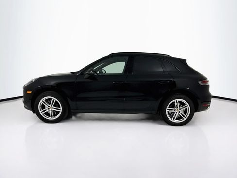 Certified 2021 Porsche Macan AWD/4WD image 2