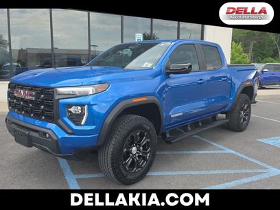 Used 2024 GMC Canyon Elevation w/ Elevation Premium Package