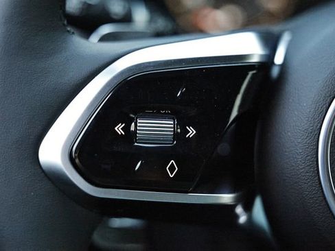 New 2024 Jaguar XF R-Dynamic SE image 43